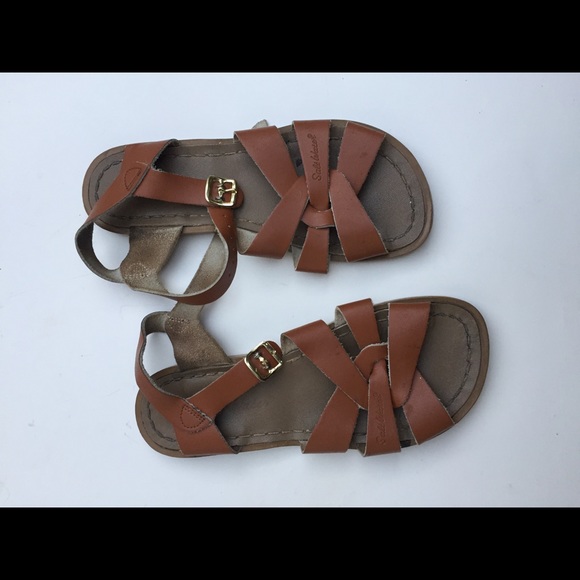 big girl sandals size 4